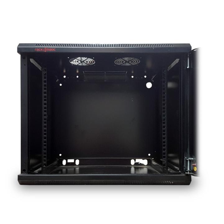 Cabinet for 4 Pylontech batteries