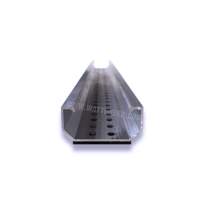 Fixation pour tôle ondulée trapeze light+clame de fin NVT