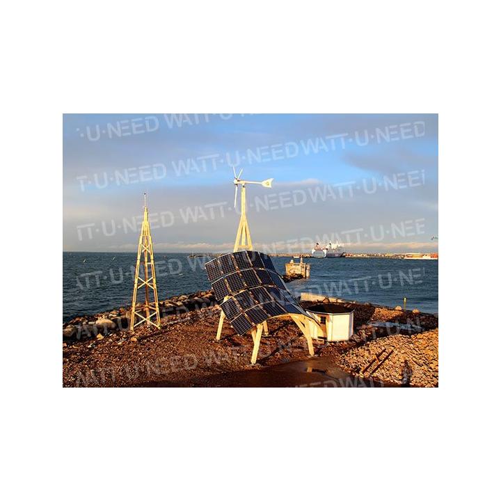 Giraffe 2.0 innoVentum Planta híbrida de viento y energía solar