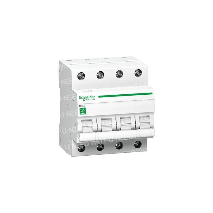Disyuntor Schneider tetra 40A