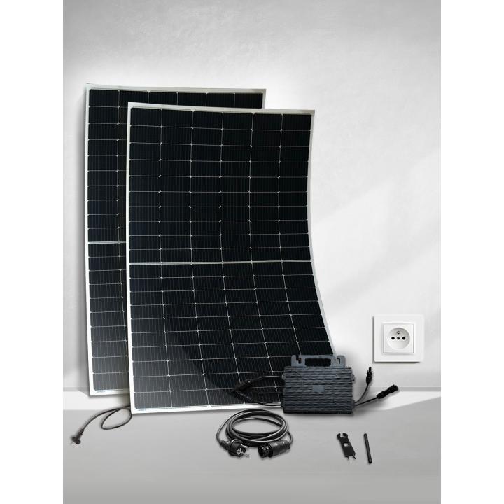 Featherweight 900Wp Plug & Play kit