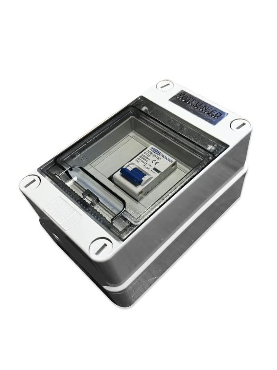 Caja de fusibles con fusible automático 125A DC250V