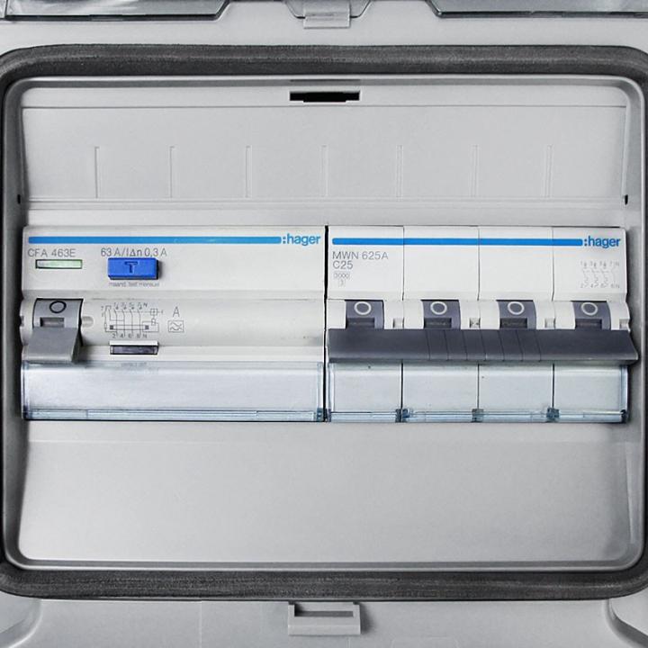 Caja de protección trifásica de CA
